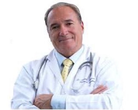 Médico cirujano Alfonso Riascos