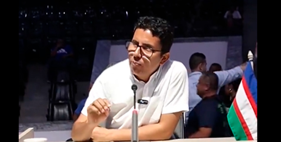 ¿Caerán concesiones del alumbrado y aeropuerto?