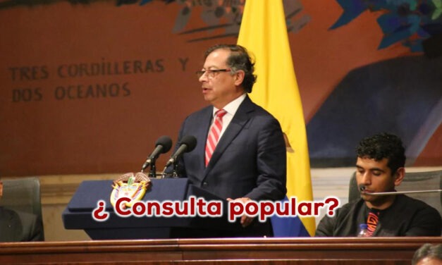 Petro y su equivocada visión cósmica de Democracia