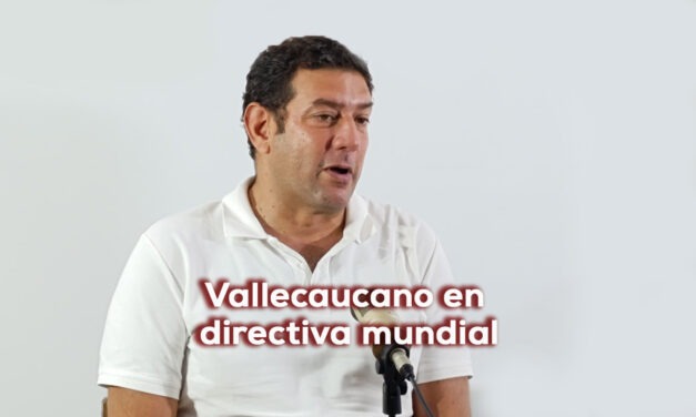 Jorge Soto en la junta de World Aquatics