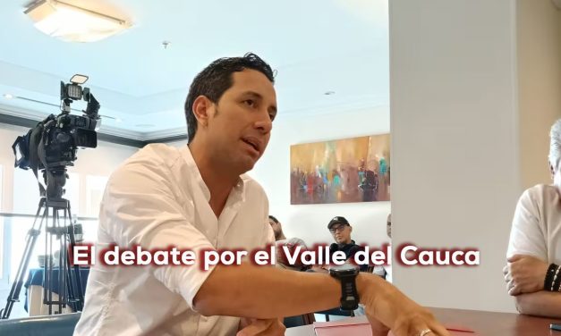 Julián López Presidente de la Cámara y el aeropuerto Bonilla Aragón