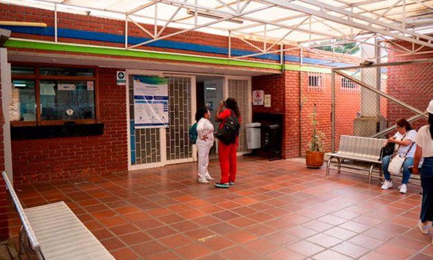 Acceso a los servicios de salud en Cali: situación actual y rutas de atención