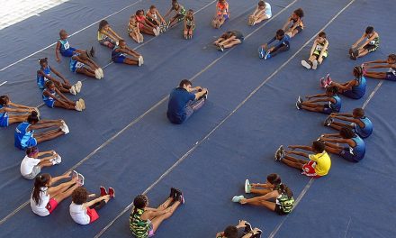 Escuelas deportivas: programas de integración y apoyo a la familia en Cali
