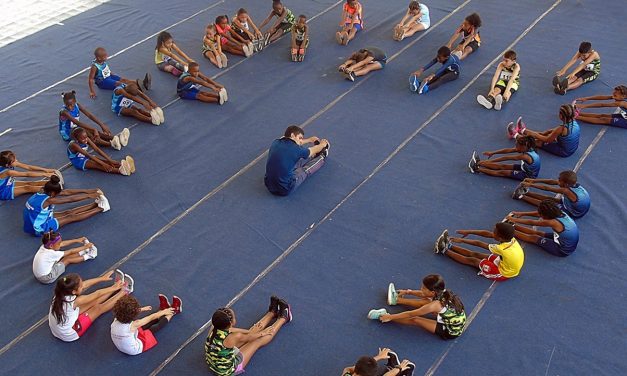 Escuelas deportivas: programas de integración y apoyo a la familia en Cali