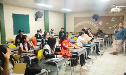Luces Encendidas: El Rescate del Sueño Educativo en Cali