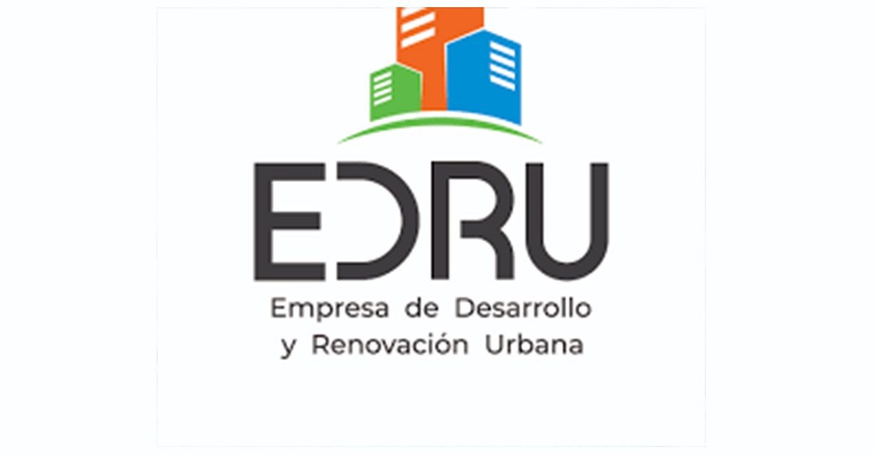 Entre el Ladrillo Histórico y el Concreto del Mañana