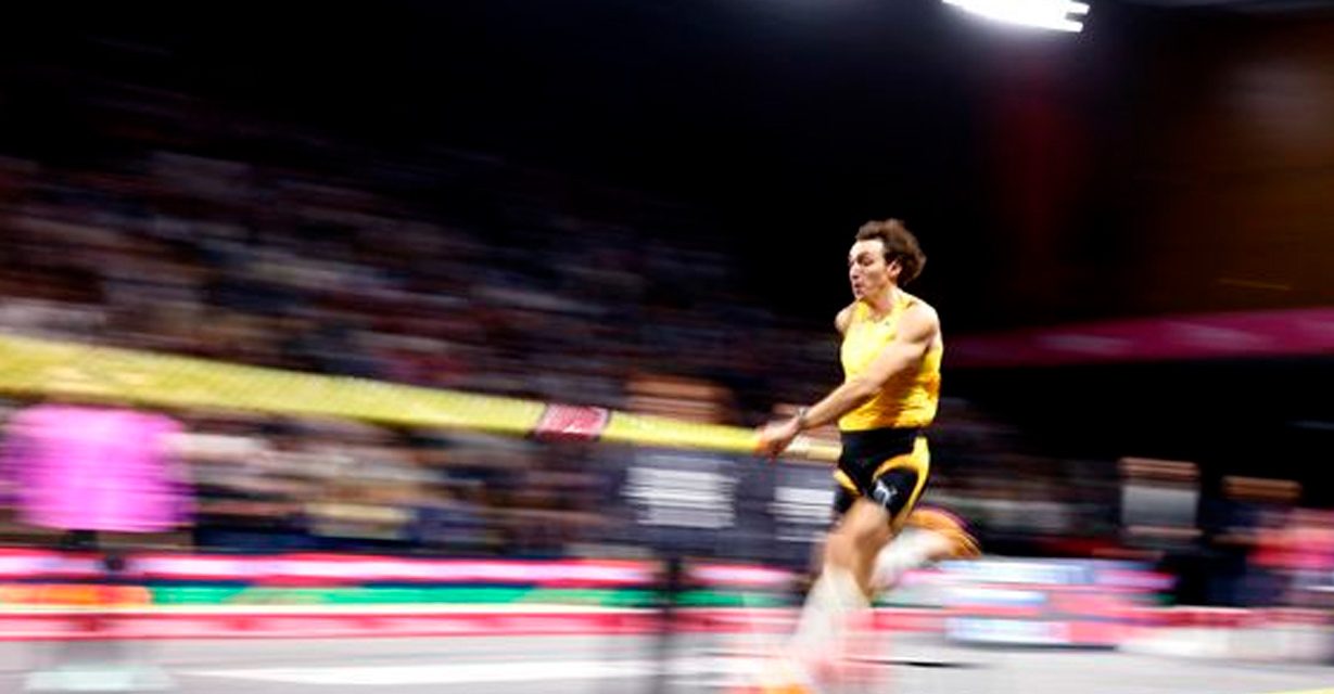 Mondo Duplantis abre la temporada indoor con salto de 6,06 metros en Clermont‑Ferrand